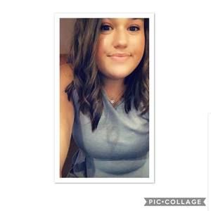 Meet your Posher, Molly